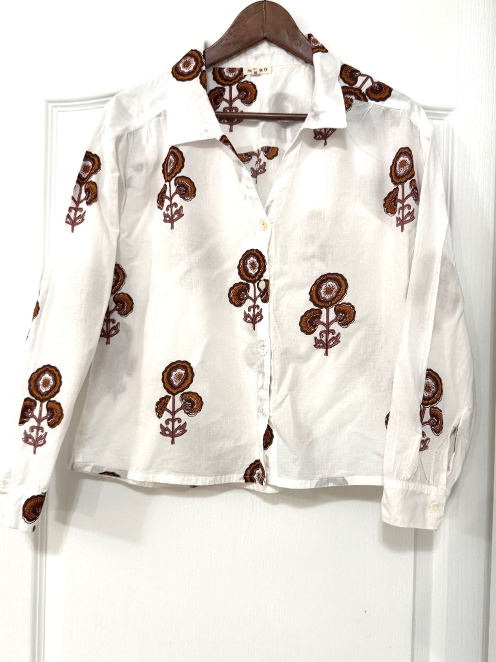 Natura Selection Boho Woodblock Floral Blouse Size M